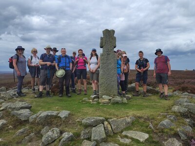 Lilla Cross near May Beck
